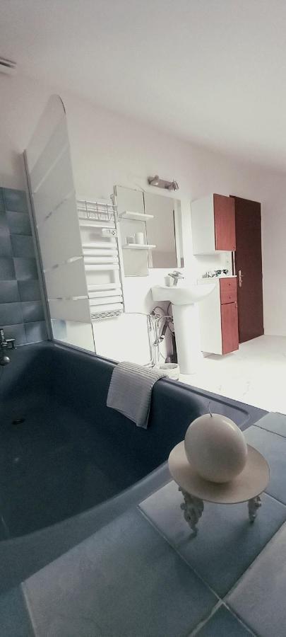 Patton II Apartment ปุนตามูซ็อง ภายนอก รูปภาพ