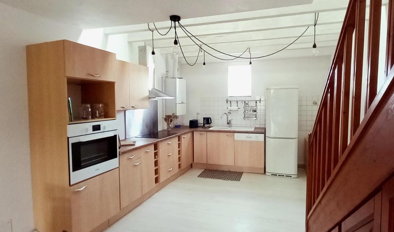 Patton II Apartment ปุนตามูซ็อง ภายนอก รูปภาพ